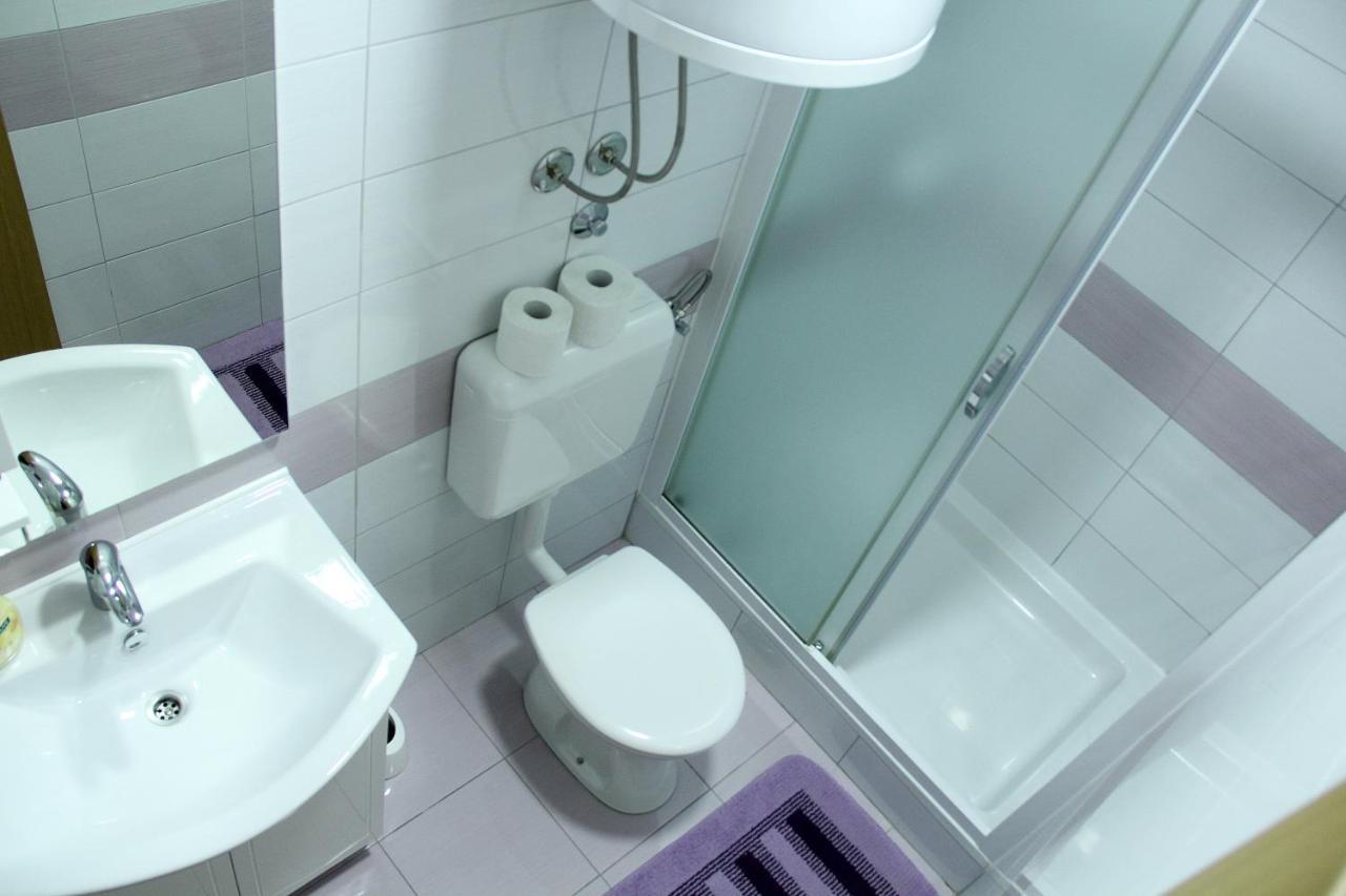 Apartmani Ljubo Primošten Kültér fotó