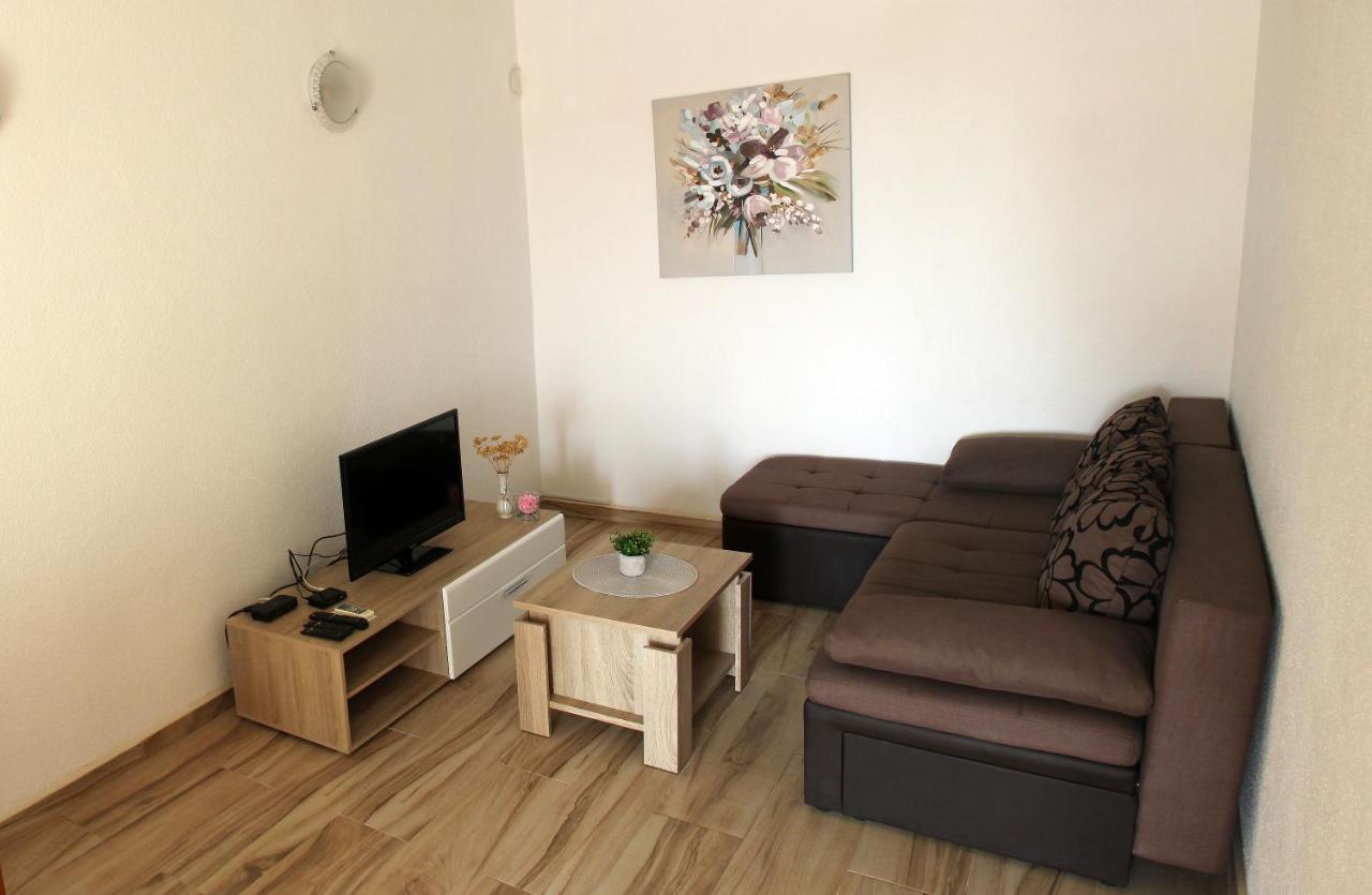 Apartmani Ljubo Primošten Kültér fotó