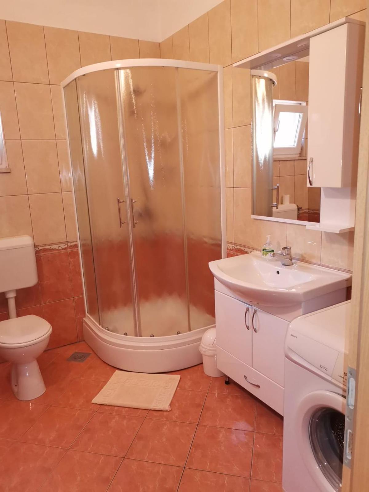 Apartmani Ljubo Primošten Kültér fotó